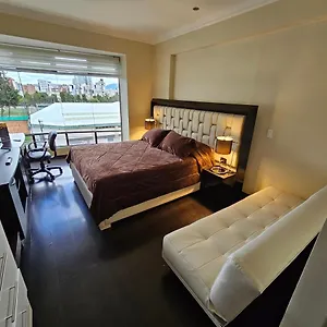 Apartamento De Lujo En Excelente Sector, Netflix, Quito