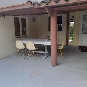 Habitación en casa particular Maison Du Bonheur Calme Et Verdure Niza